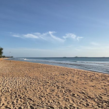 Ferienwohnung Luxury Penthouse, Nilaveli Trincomalee Exterior foto
