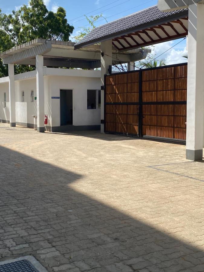 Ferienwohnung Luxury Penthouse, Nilaveli Trincomalee Exterior foto