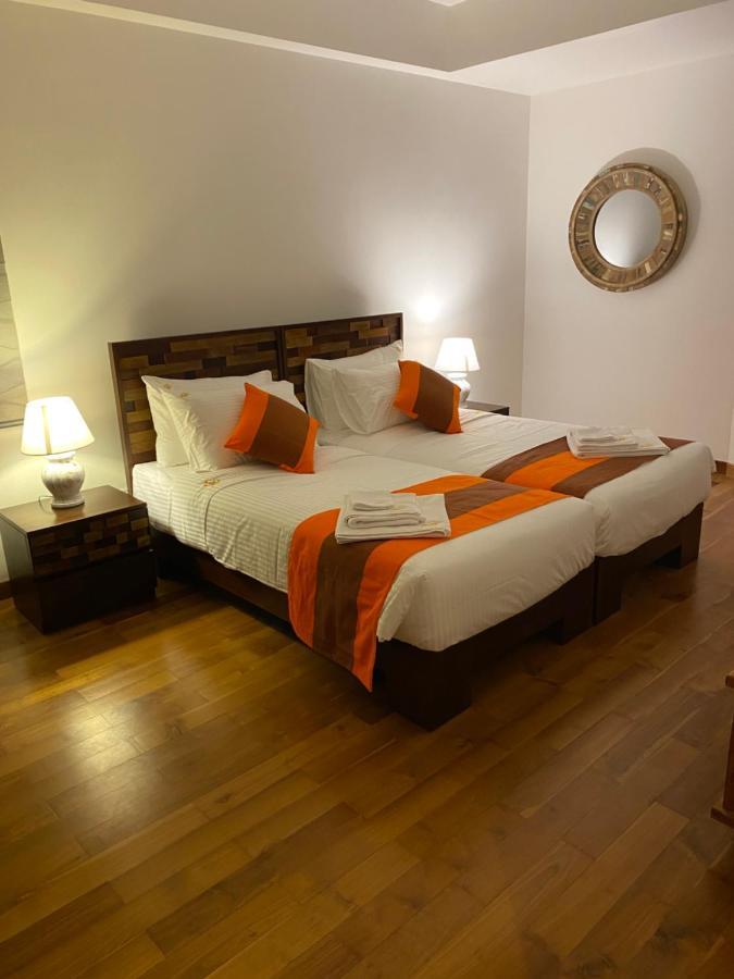 Ferienwohnung Luxury Penthouse, Nilaveli Trincomalee Exterior foto